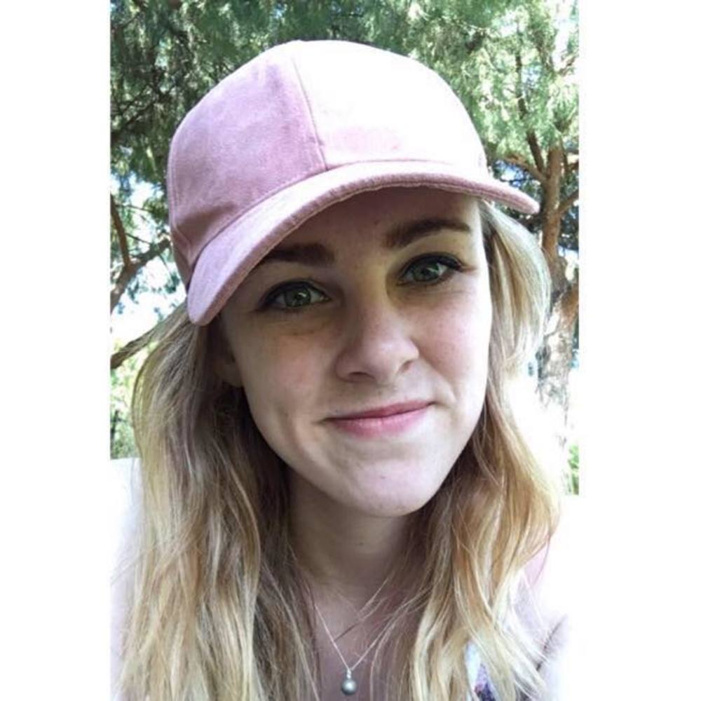 Meet your Posher, Amanda